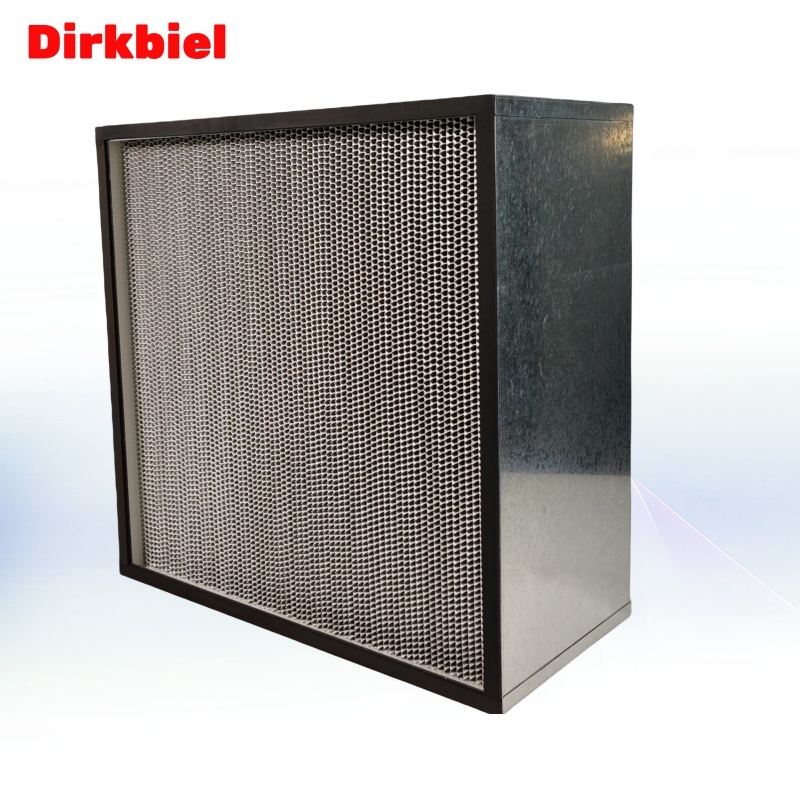 High efficiency filter with partition F7